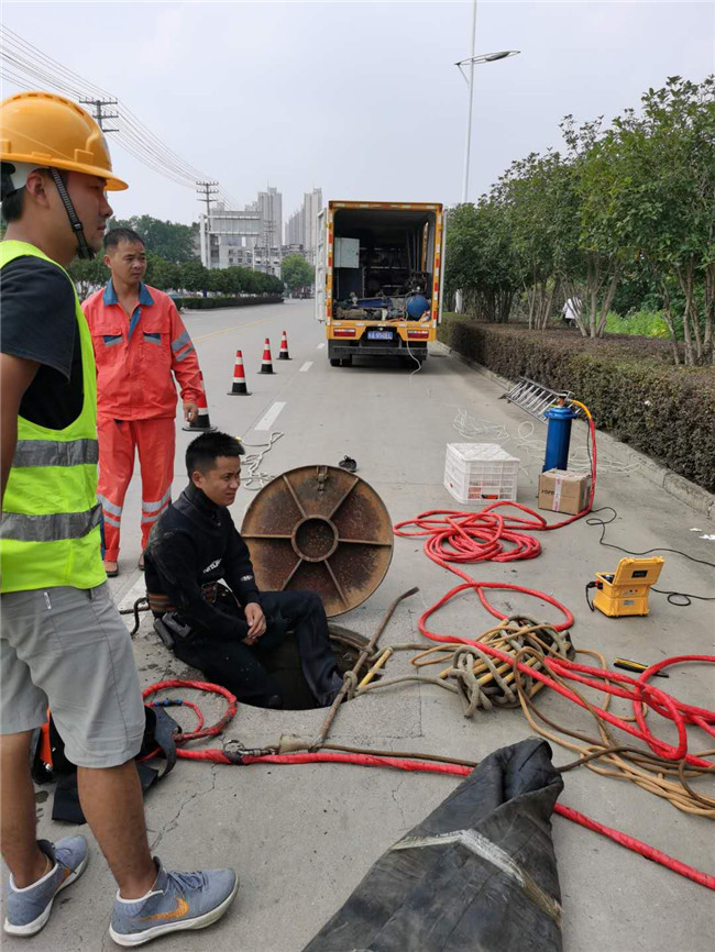 大埔翻衬法管道修复技术主要工序